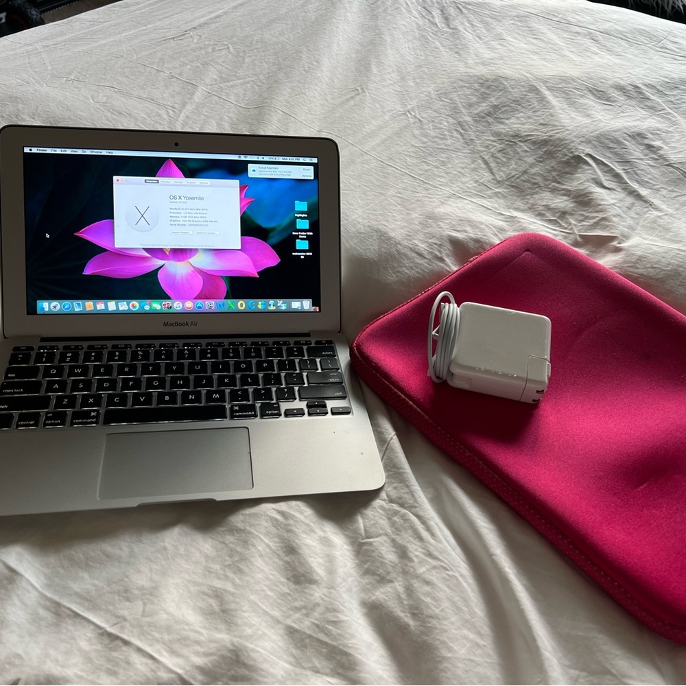 Apple Mac book